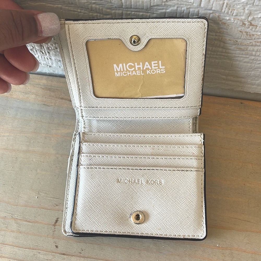 Wallet - Picture 2 of 3